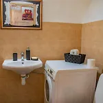 Апартаменты Center With Sauna - Free Parking *
