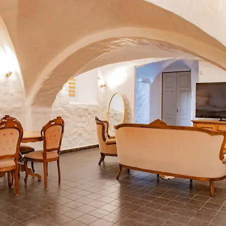 Center With Sauna - Free Parking