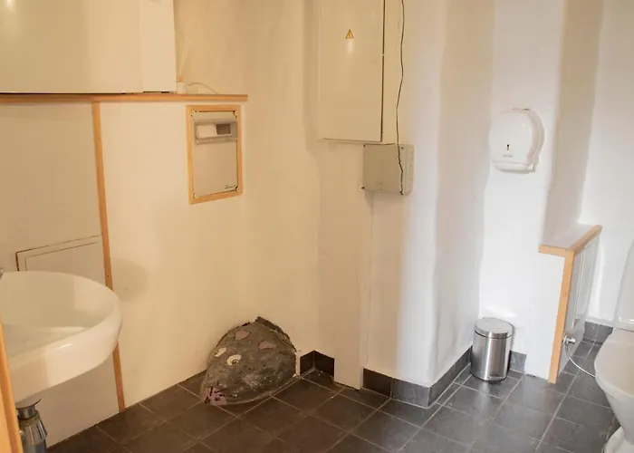 Apartment Center With Sauna - Free Parking